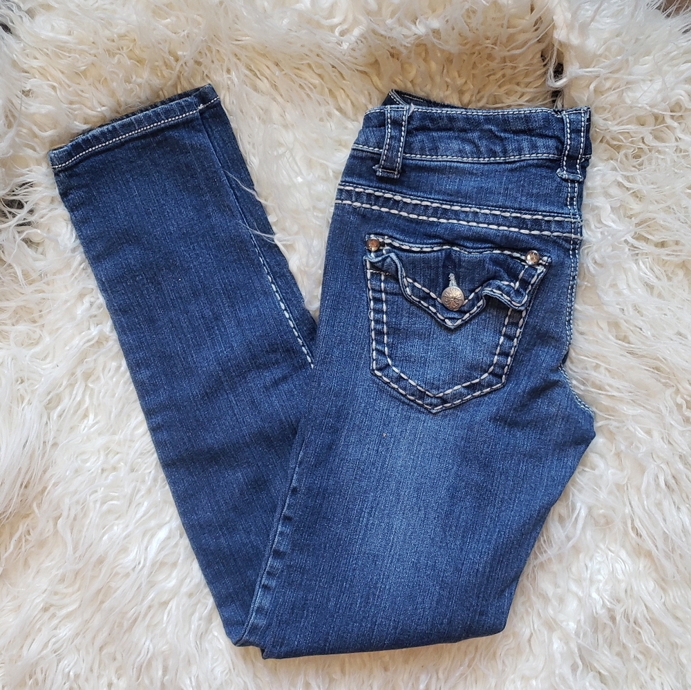 🛍5/$25 Paisley sky dark wash skinny Jean's